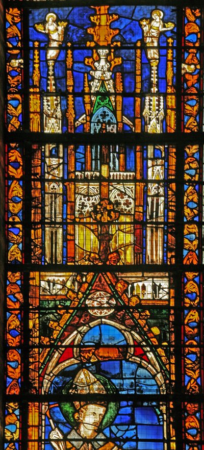 Window w6 depicting a canopy by French School